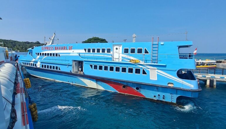 Kapal Express Bahari Karimunjawa Bagus (2)