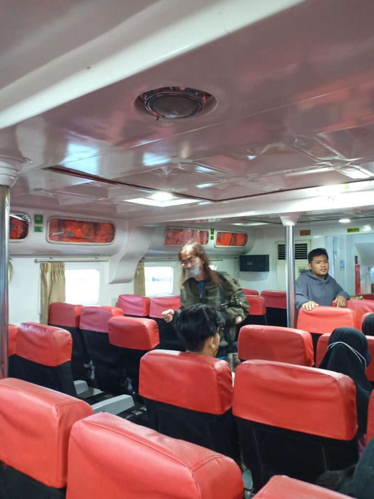 Kapal Express Bahari Karimunjawa Bagus (3)