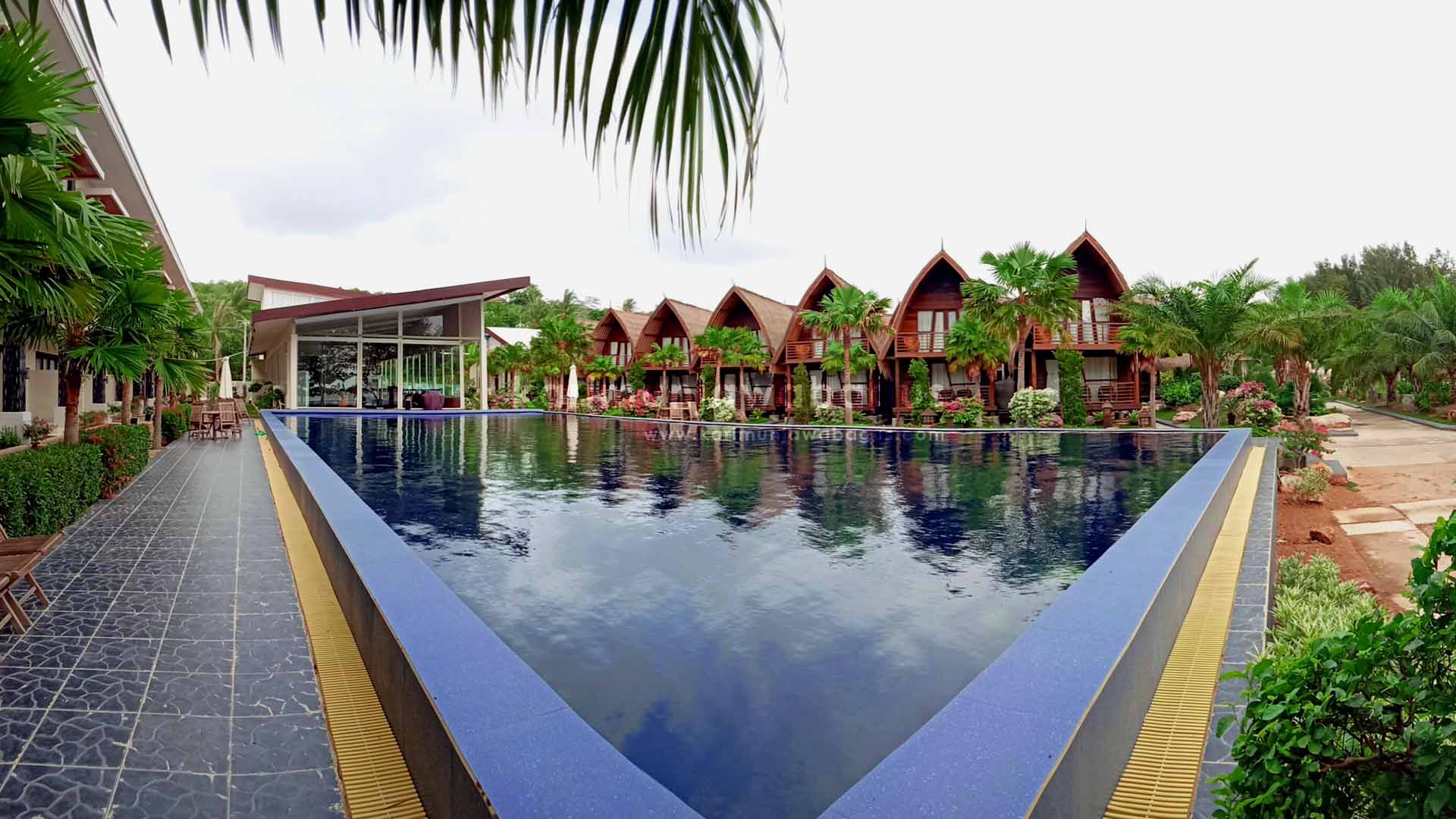 Rekomendasi Tempat Liburan Pantai Untuk Keluarga