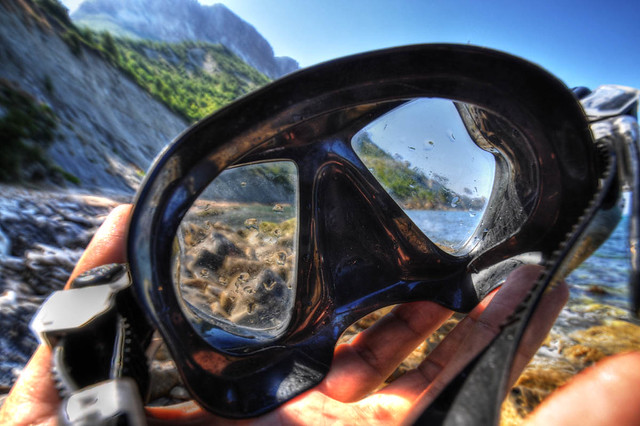 cara mengatasi fogging pada masker snorkeling