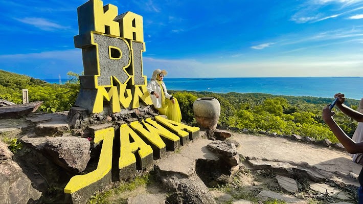 Bukit Love Karimunjawa